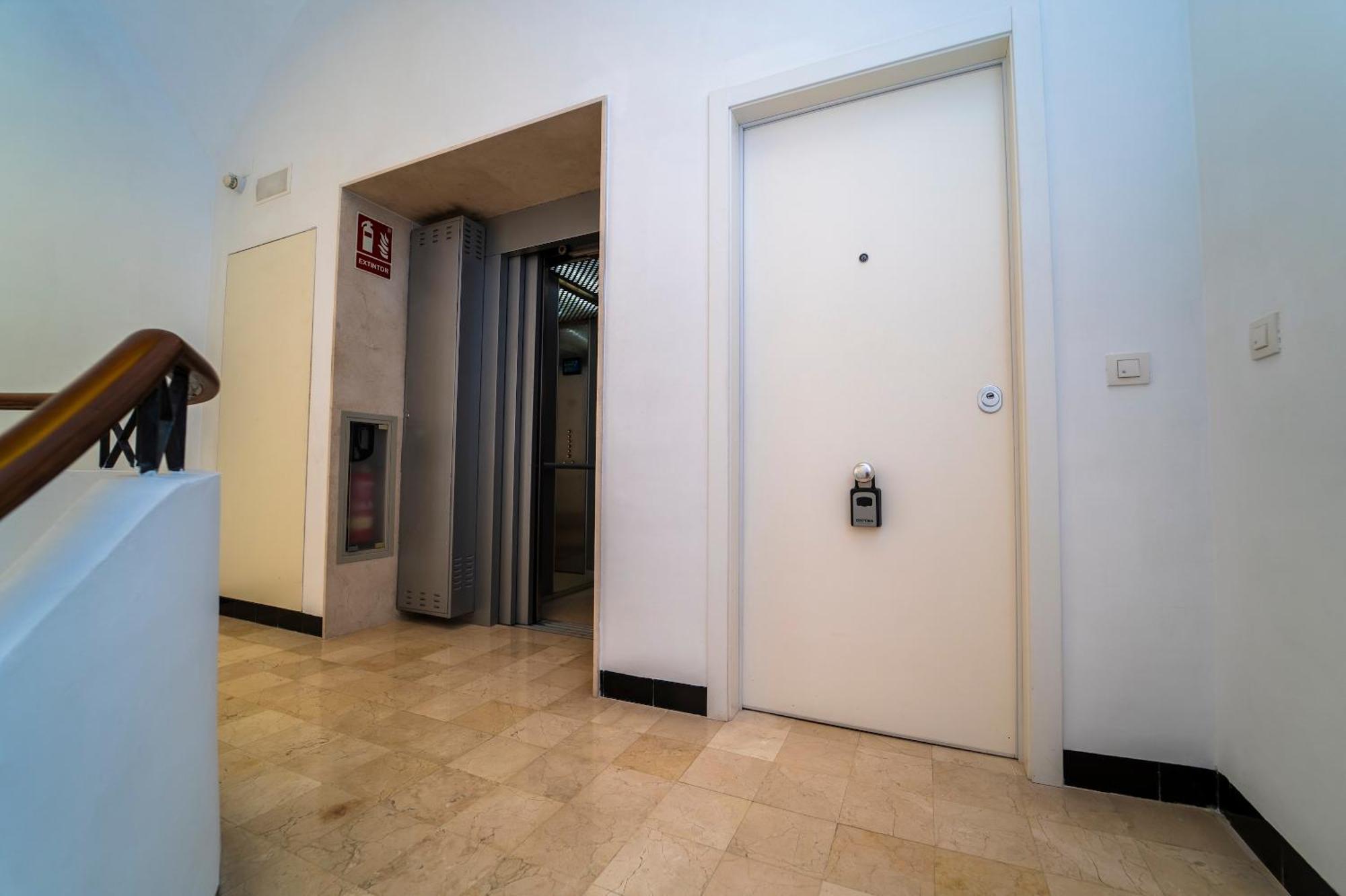 Apartamentos Alicante Centro By Renthas מראה חיצוני תמונה